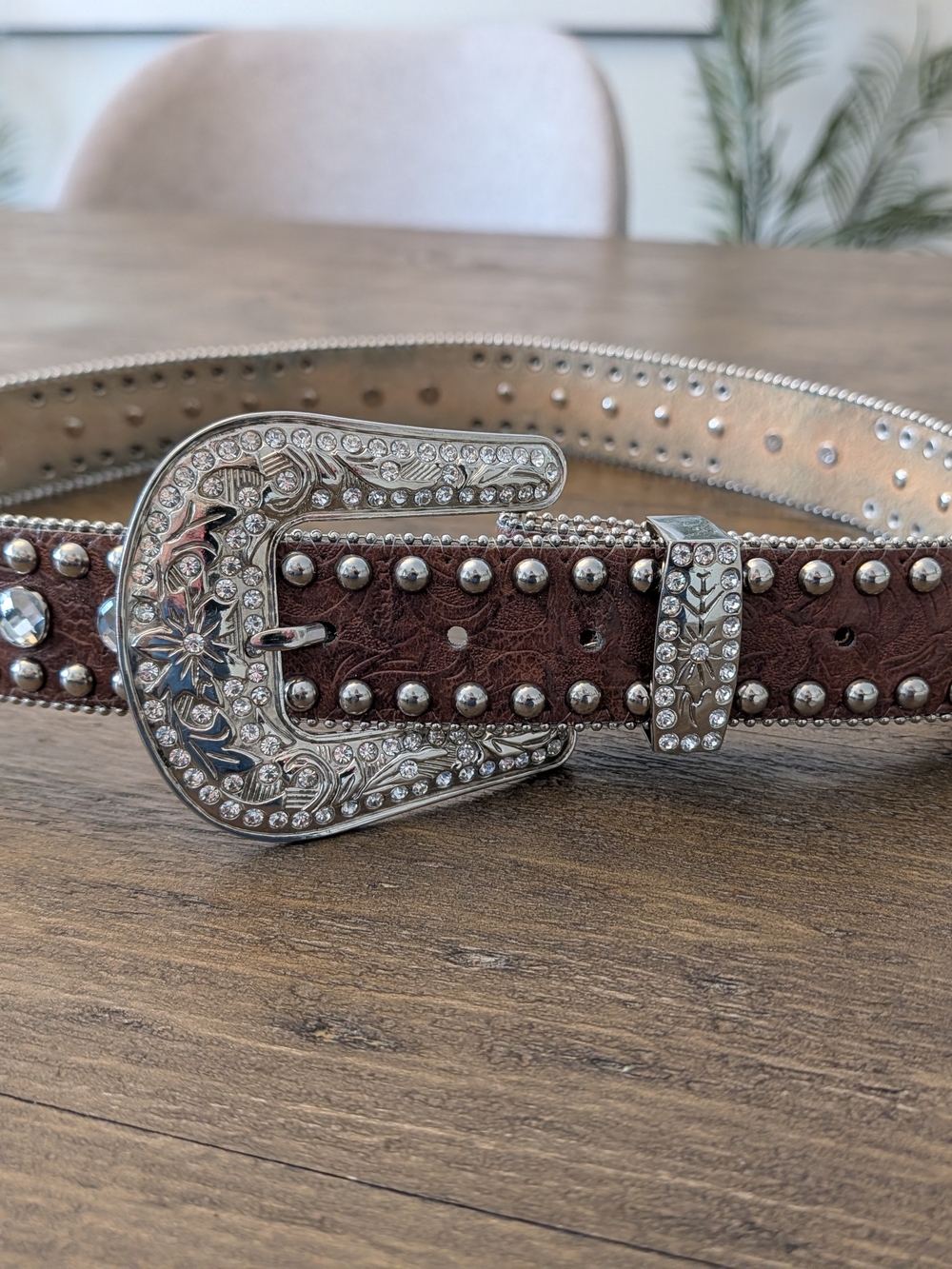 Blazin Roxx Brown Western Studded Rhinestone Bling Belt with Silver Buckle MED